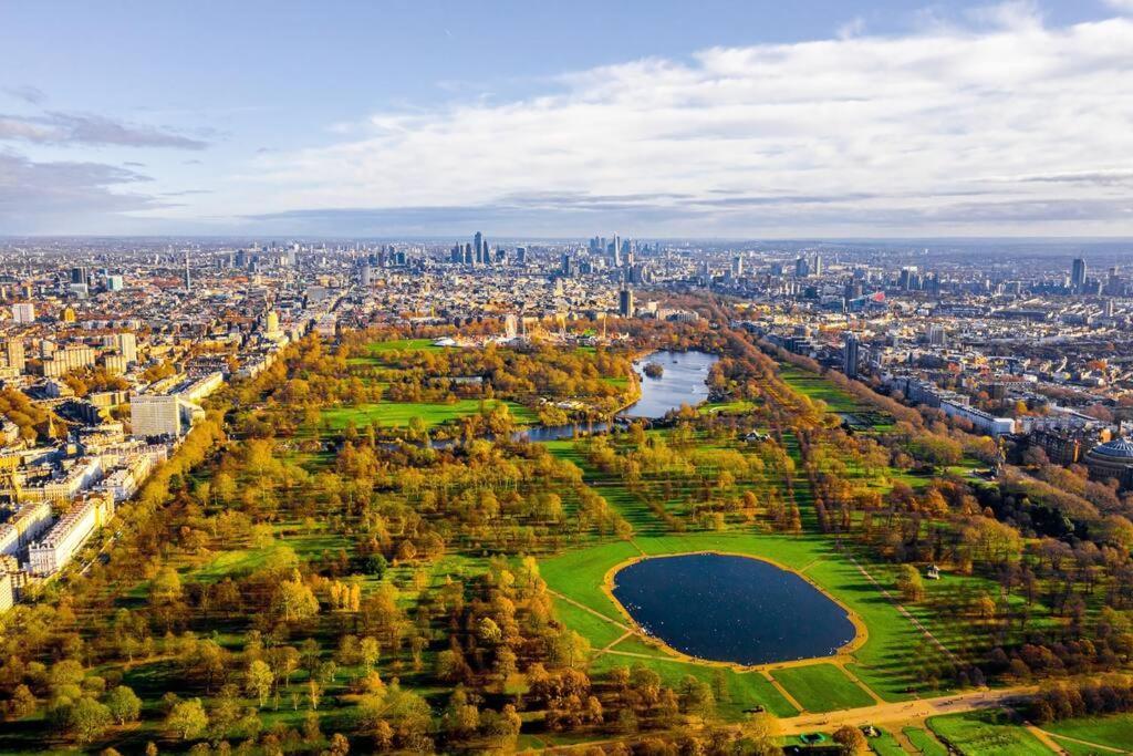 Appartement Stunning Views Modern Decor Flat In Kensington Londen